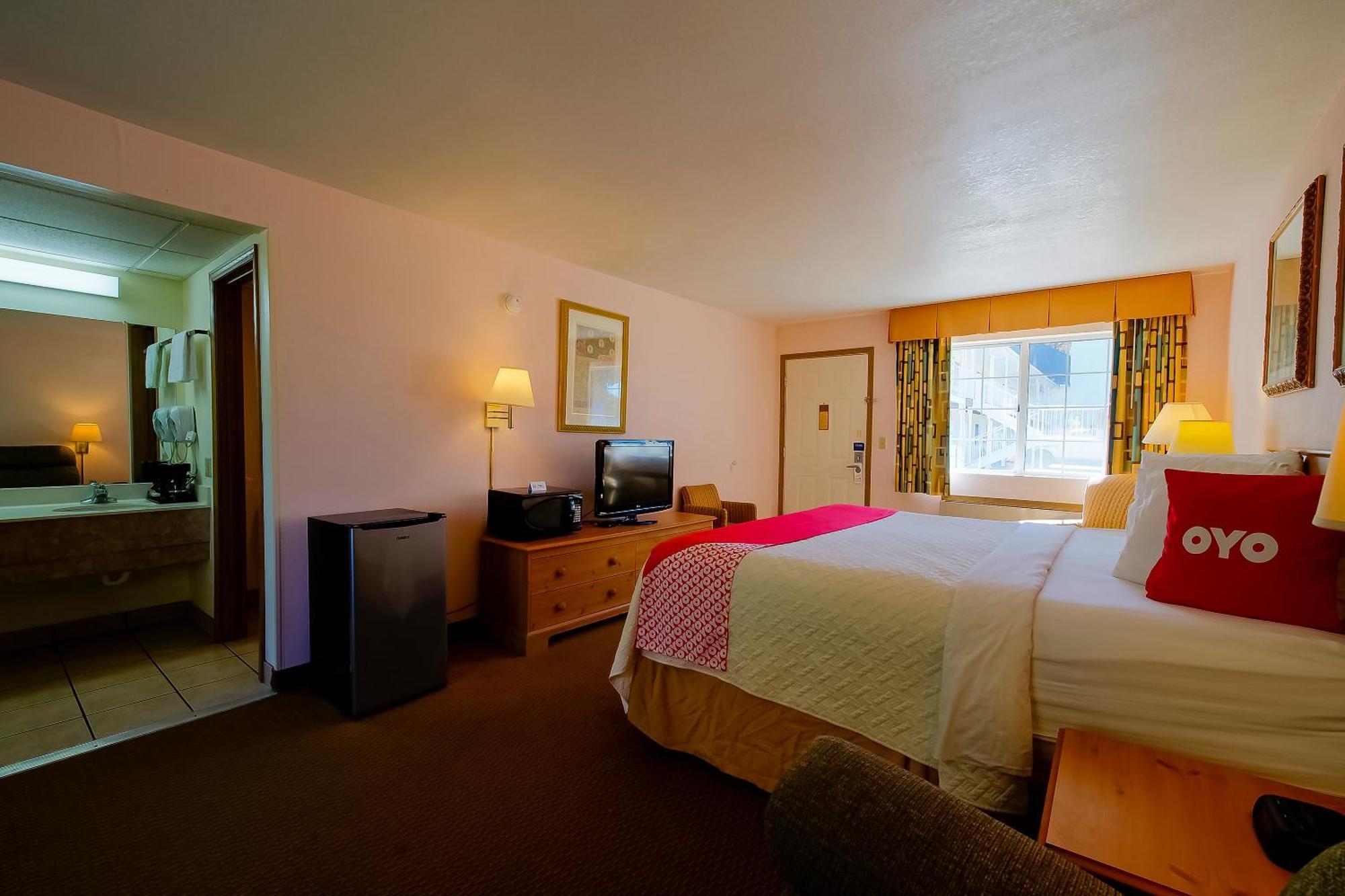 Hotel O Eureka Springs - Christ Of Ozark Area Екстериор снимка