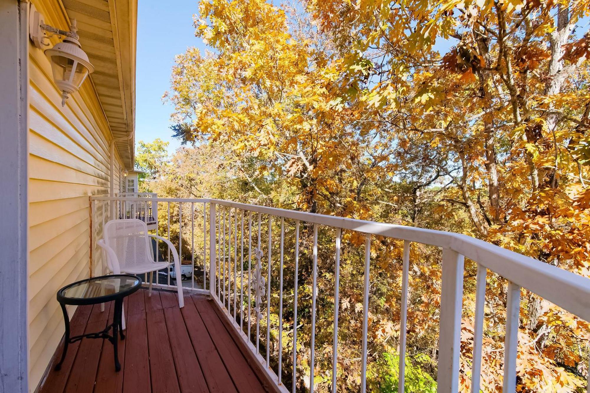 Hotel O Eureka Springs - Christ Of Ozark Area Екстериор снимка
