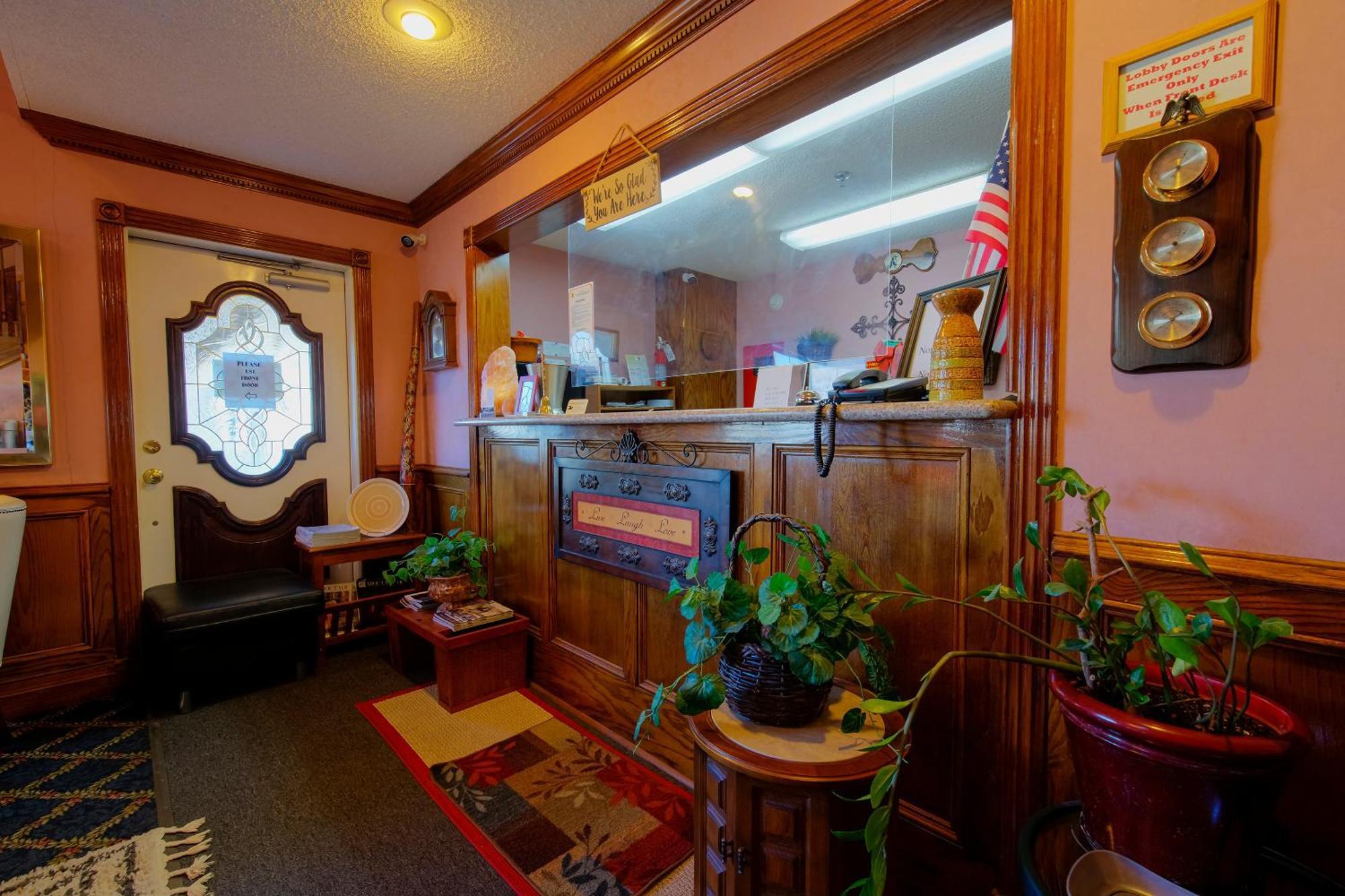 Hotel O Eureka Springs - Christ Of Ozark Area Екстериор снимка